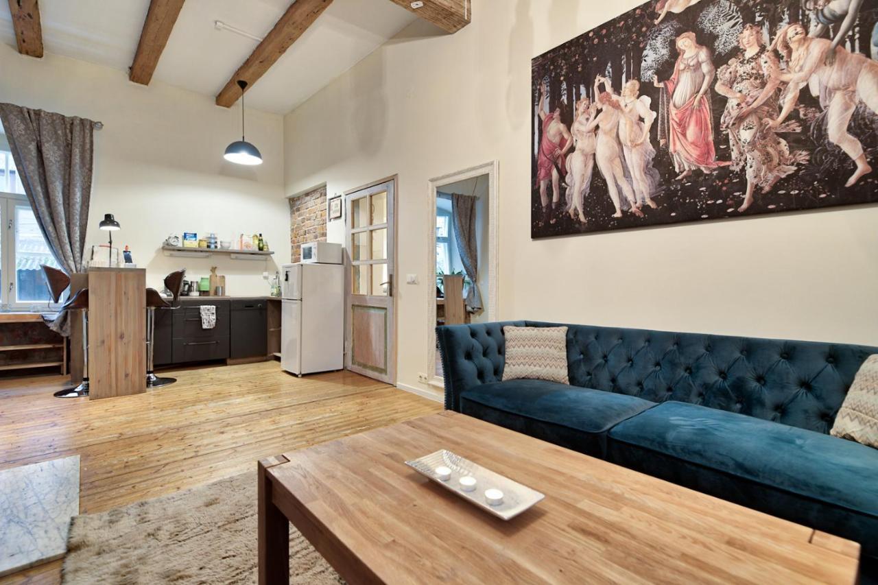 Bohemian Hideout, Old Town, Tartu Home Buitenkant foto